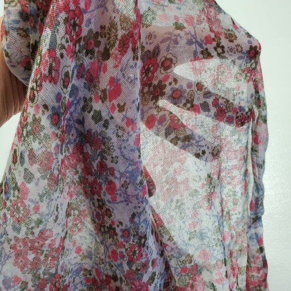 Women's Floral Print Wrap/Scarf  Sheer/Lightweight 100% Polyester - Picture 12 of 12